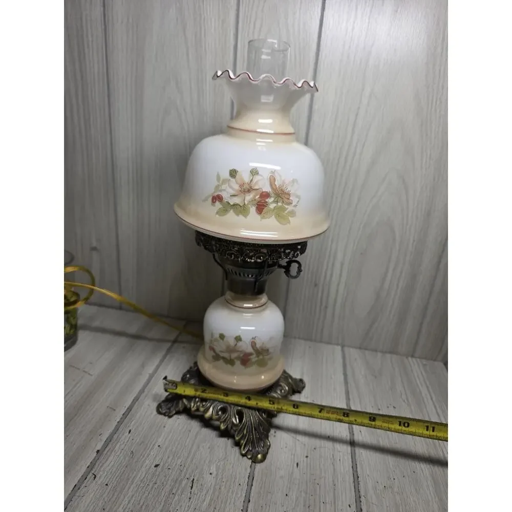 Vtg Hurricane Parlor Desk Lamp Roses Rose Hips Berries Metal Base Stand 15.5”